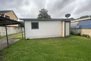 7015 Boyce St, Houston, TX 77020 - Photo 13