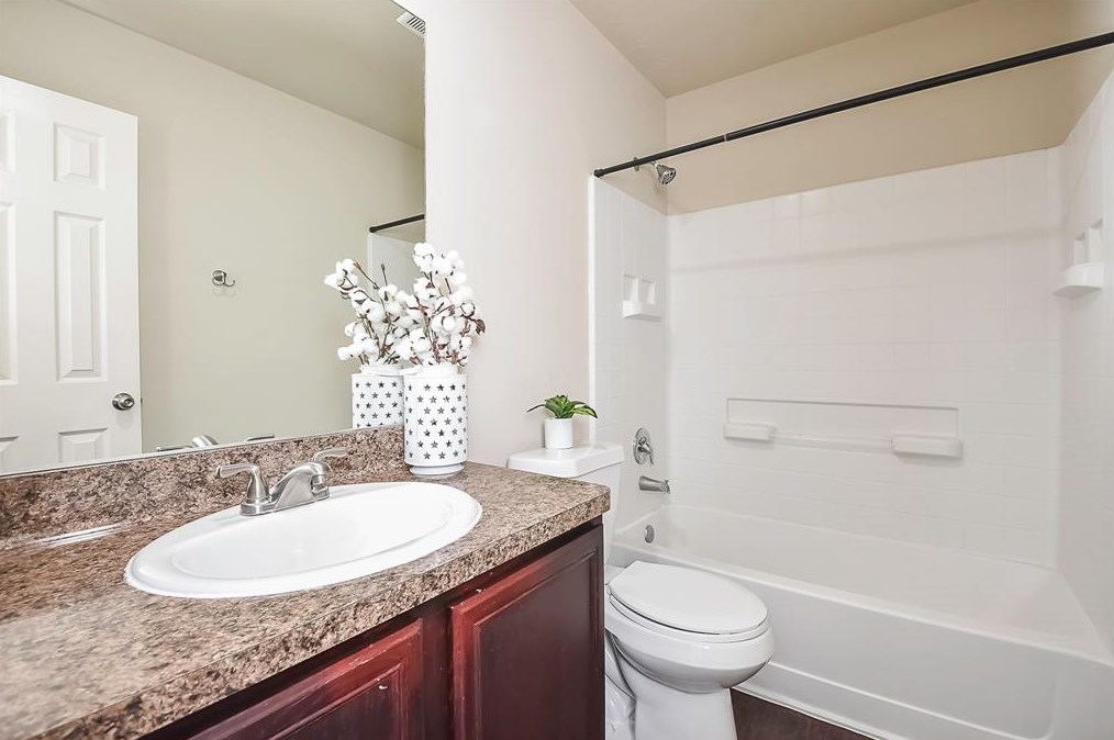 8910 Sweet Blue Jasmine Ln, Humble TX 77338-1518 exterior