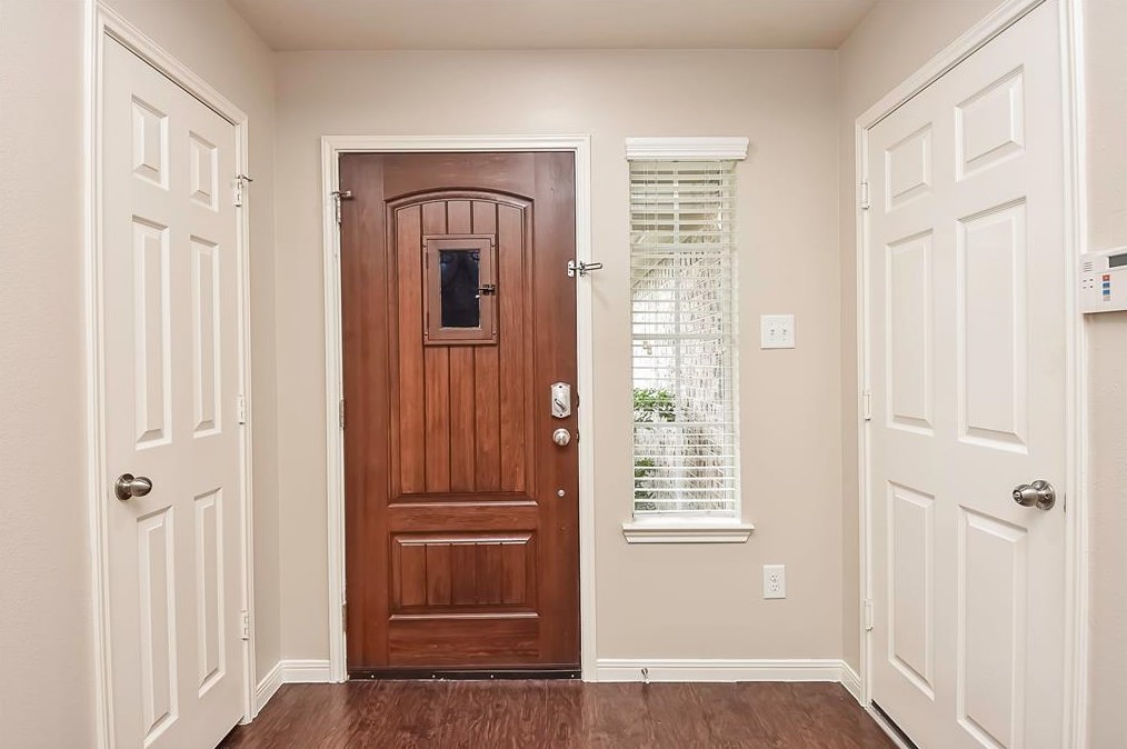 8910 Sweet Blue Jasmine Ln, Humble TX 77338-1518 exterior