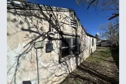 1309 S Canyon Avenue, Lamesa, TX 79331 - Photo 3