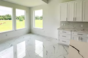 126 Lakeland Cir, Rosharon, TX 77583 - Photo 3