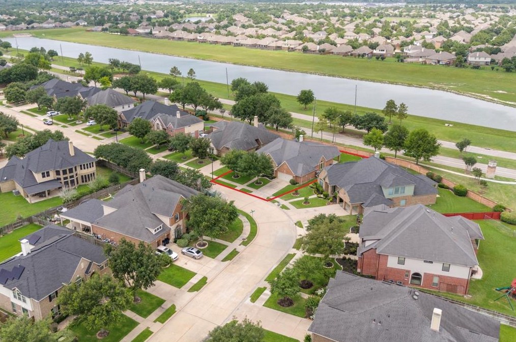 19706 Beecham Lk Ln, Richmond TX  exterior