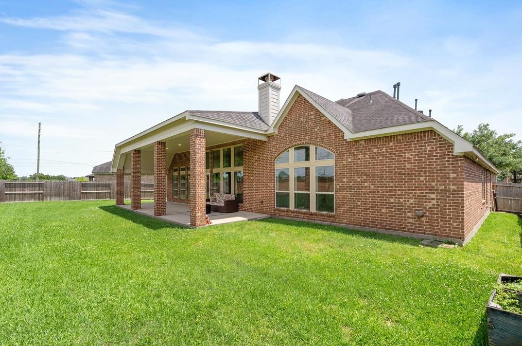 19706 Beecham Lk Ln, Richmond TX  exterior