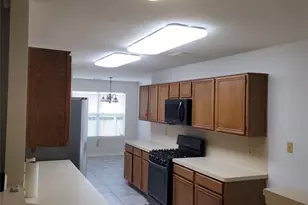 5515 Pimberton Ln, Spring, TX 77379 - Photo 3