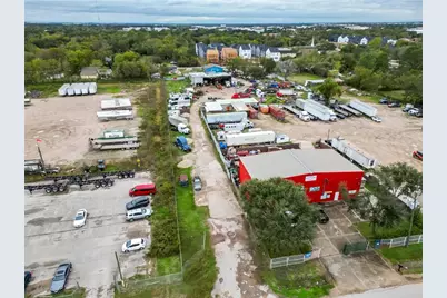 270 E Anderson Road, Houston, TX 77047 - Photo 3