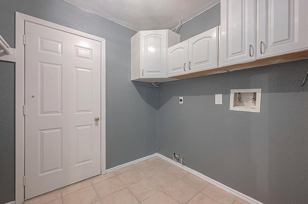 7631 Alegria Dr, Houston TX  77083-3697 exterior