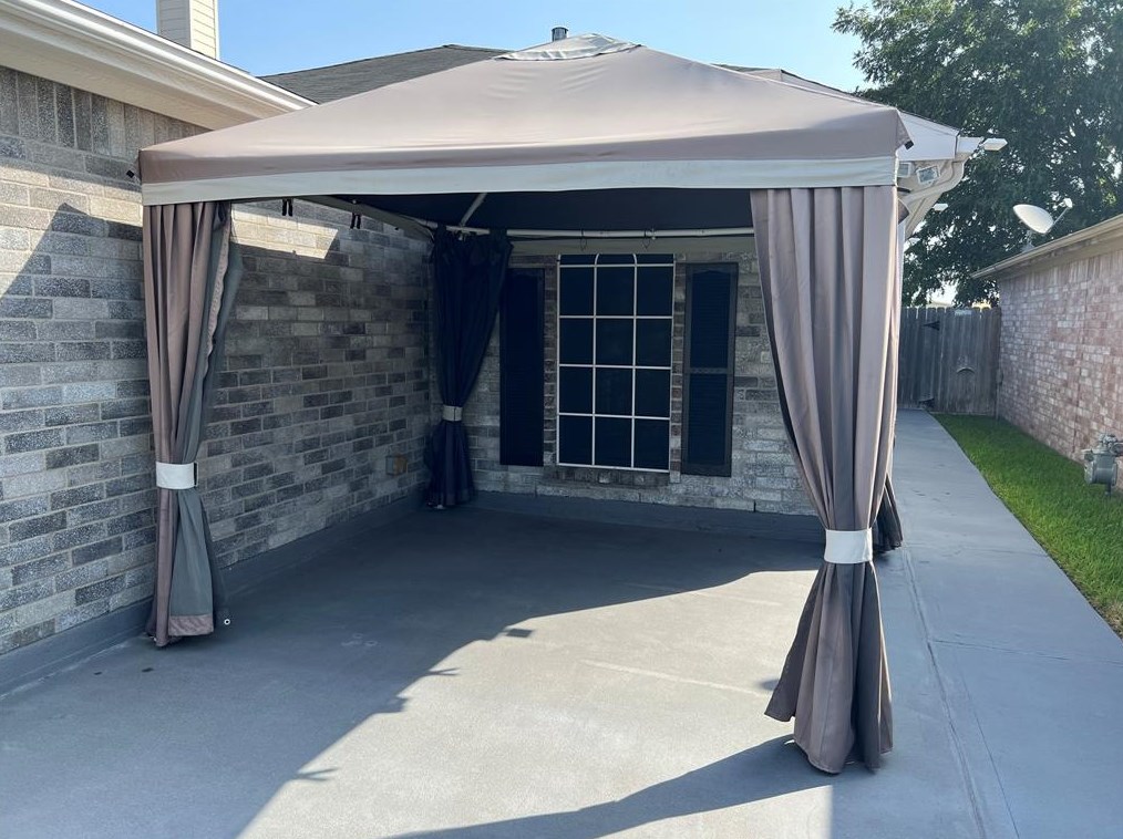 18310 Westlock St, Tomball TX  77377-7933 exterior