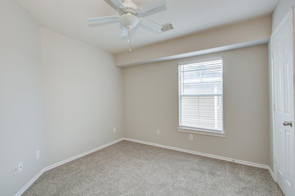 9031 Elm Drake Ln, Humble TX 77338-1170 exterior