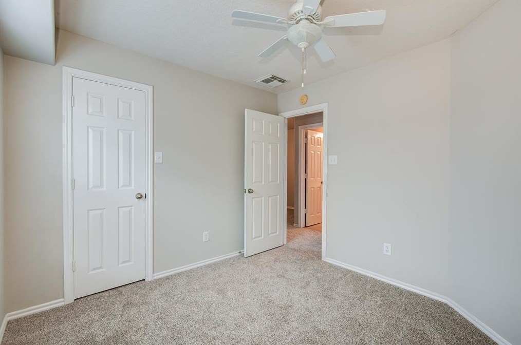 9031 Elm Drake Ln, Humble TX 77338-1170 exterior