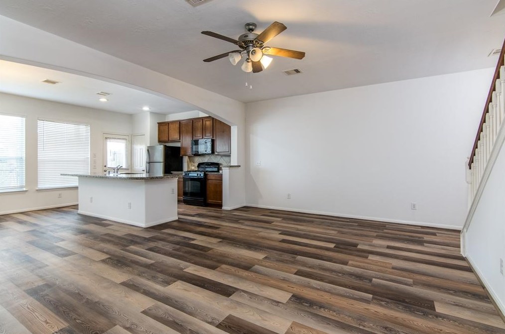 1619 Grable Cove Ln, Spring TX  77379-2788 exterior
