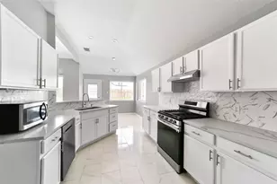 1211 Peacham Ct, Fresno, TX 77545 - Photo 7