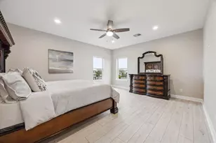 230 Bora Bora Dr, Tiki Island, TX 77554 - Photo 15