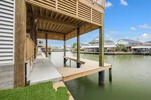 230 Bora Bora Dr, Tiki Island, TX 77554 - Photo 31