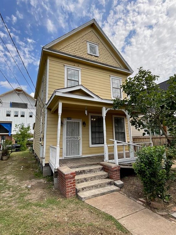 1107 Brooks St, Houston TX  77009-8805 exterior
