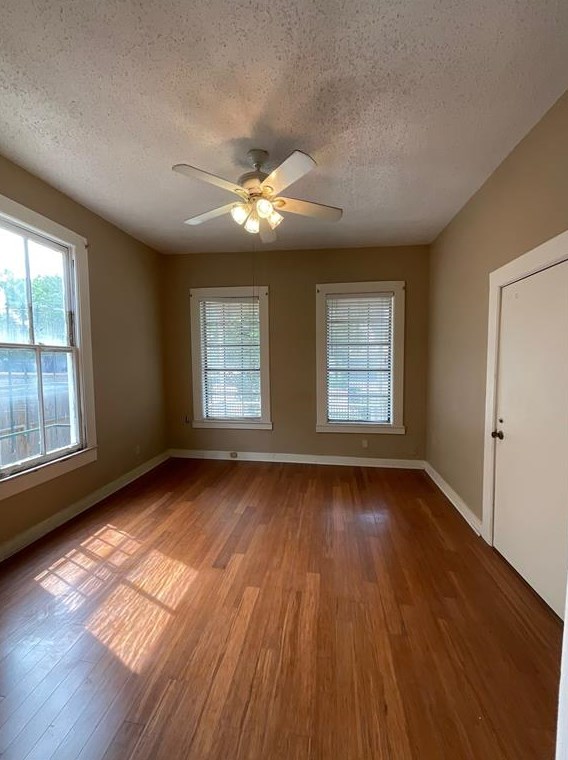 1107 Brk St, Houston TX  77009-8706 exterior