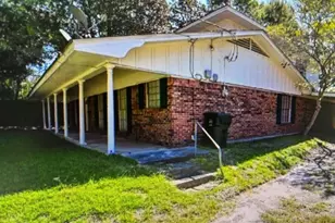 405 W Wheat St, Woodville, TX 75979 - Photo 15