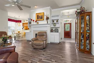 529 Stephen F Austin Dr, Conroe, TX 77302 - Photo 35