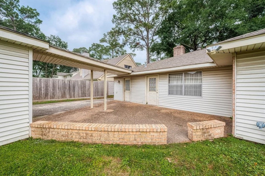 1051 Lehman St, Houston TX  77018-1427 exterior