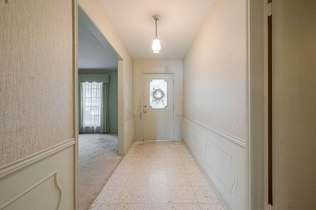 1051 Lehman St, Houston TX  77018-1427 exterior