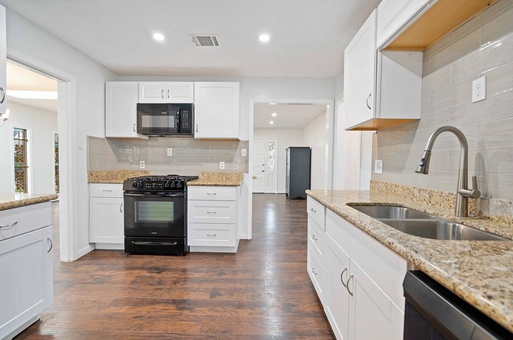 10102 Buffum St, Houston TX  77051-4005 exterior
