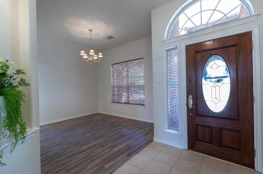 10 Jewelsford Dr, Spring TX  77382-1759 exterior