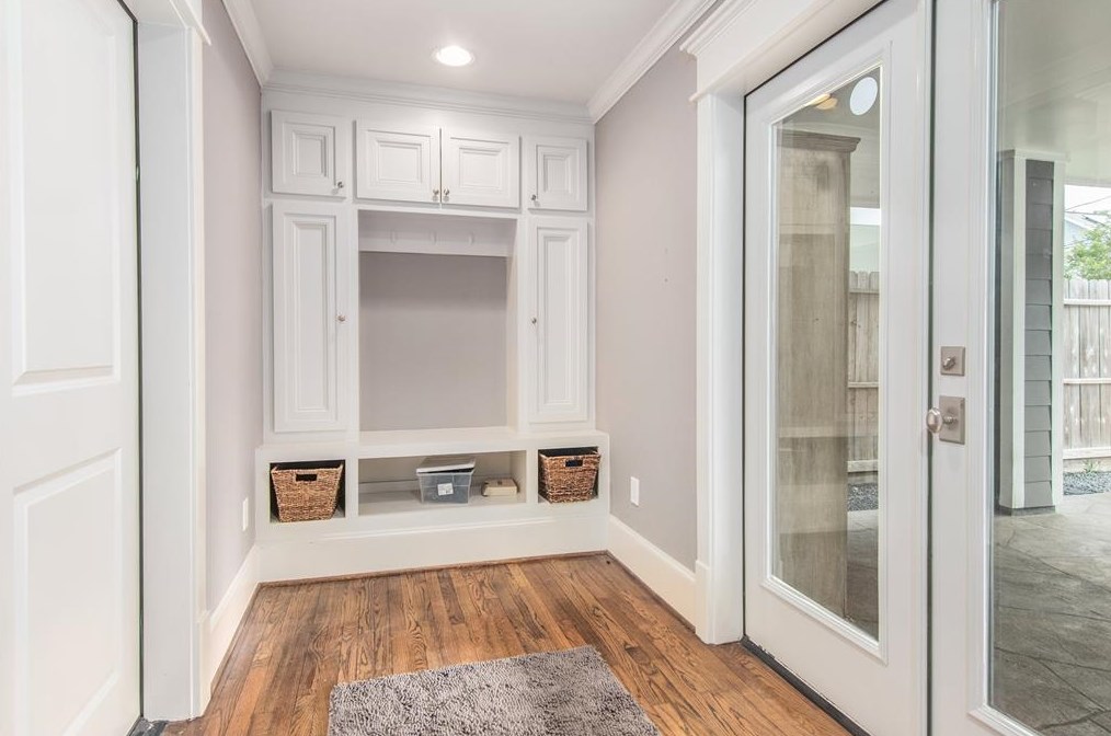 438 24th St, Houston TX  77008-2037 exterior