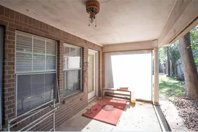 1300 W Church Street #12, Livingston, TX 77351 - Photo 5