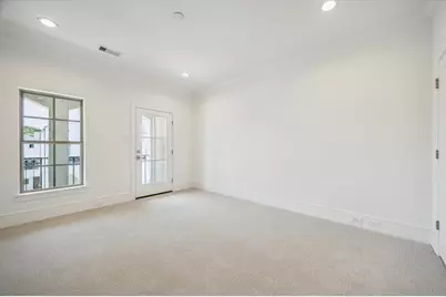 211 Sutton Row Place, Houston, TX 77024 - Photo 17