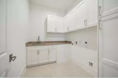 211 Sutton Row Place, Houston, TX 77024 - Photo 15