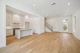 211 Sutton Row Pl, Houston, TX 77024 - Photo 7