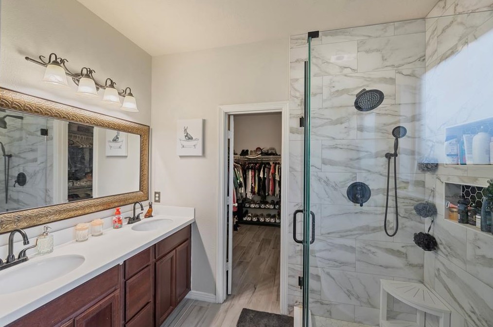 20027 Cape Clover Trl, Richmond TX  77407-4087 exterior