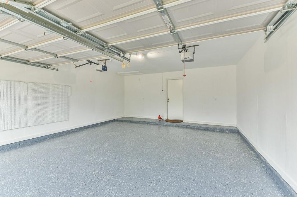 15851 Mdw Vlg Dr, Houston TX  77095-3718 exterior