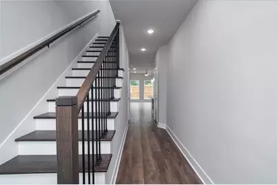 4401 Alvin Street, Houston, TX 77051 - Photo 5