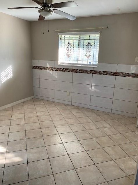 1455 Tarberry Rd, Houston TX  77088-5053 exterior