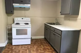 307 N Orange St, Sweeny, TX 77480 - Photo 9