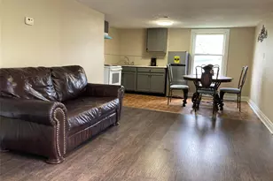 307 N Orange St, Sweeny, TX 77480 - Photo 7