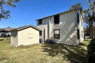 307 N Orange St, Sweeny, TX 77480 - Photo 3