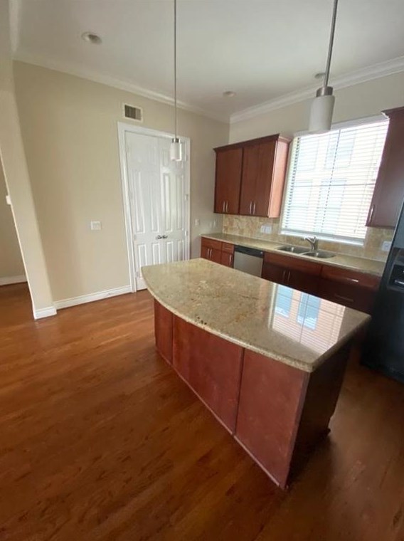 1408 Wheeler St, Houston TX  77004-4957 exterior