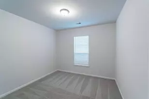 13709 Seneca Lk Dr, Texas City, TX 77568 - Photo 11