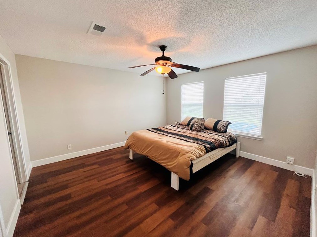 1537 Blue Water, Jones Creek TX  77541-8492 exterior