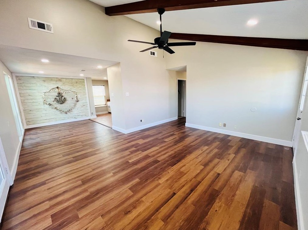 1537 Blue Water, Jones Creek TX  77541-8492 exterior