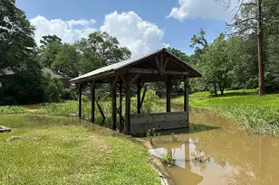 162 Cove View Dr, Trinity, TX 75862 - Photo 1