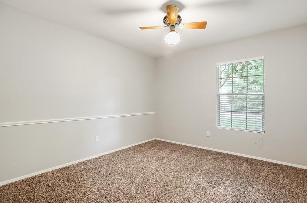 6 Basal Briar Ct, Spring TX  77381-2852 exterior