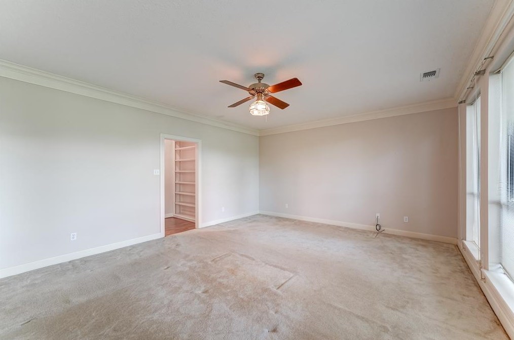 32711 Waltham Xing, Fulshear TX 77441-4205 exterior