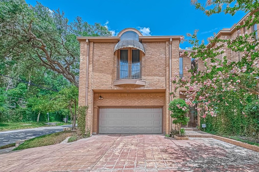 1331 Bissonnet St, Houston TX  77005-1809 exterior
