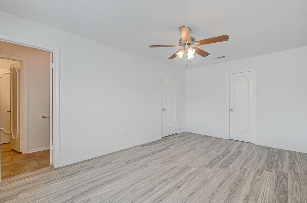 15006 Kimberley Ct, Houston TX 77079-5129 exterior