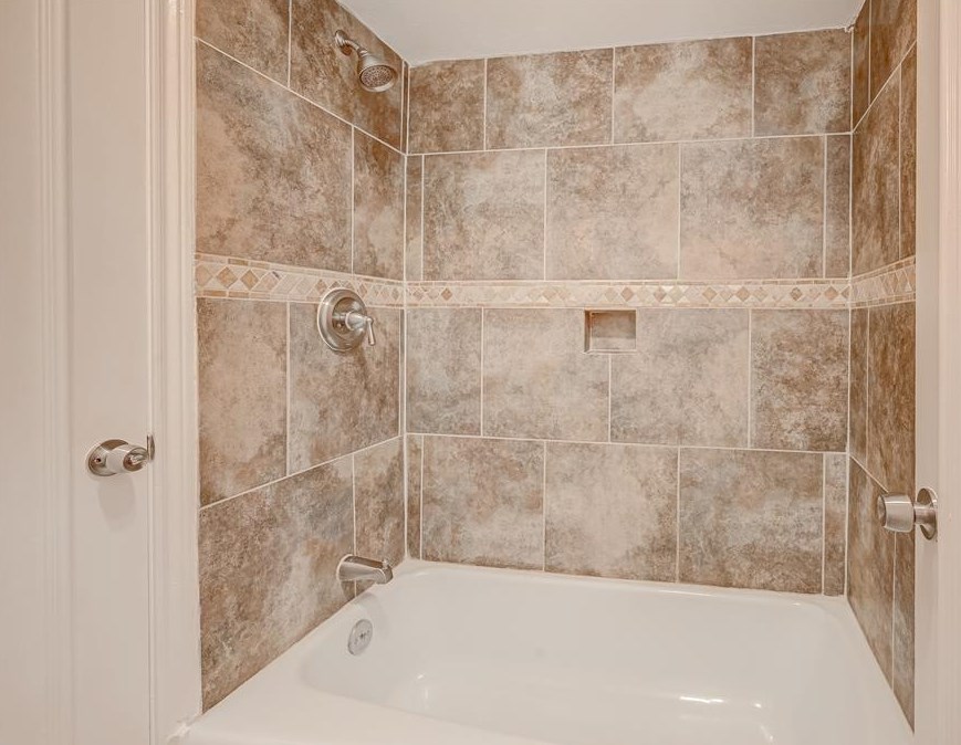 15006 Kimberley Ct, Houston TX 77079-5129 exterior