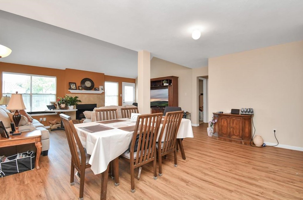 3339 Bent Spg Ct, Katy TX  77449-8160 exterior