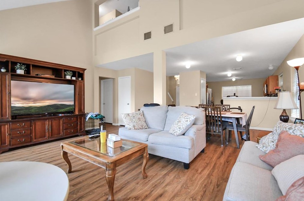 3339 Bent Spg Ct, Katy TX  77449-8160 exterior