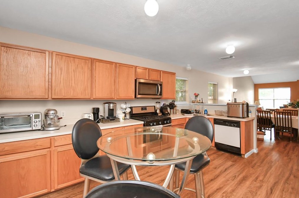 3339 Bent Spg Ct, Katy TX  77449-8160 exterior